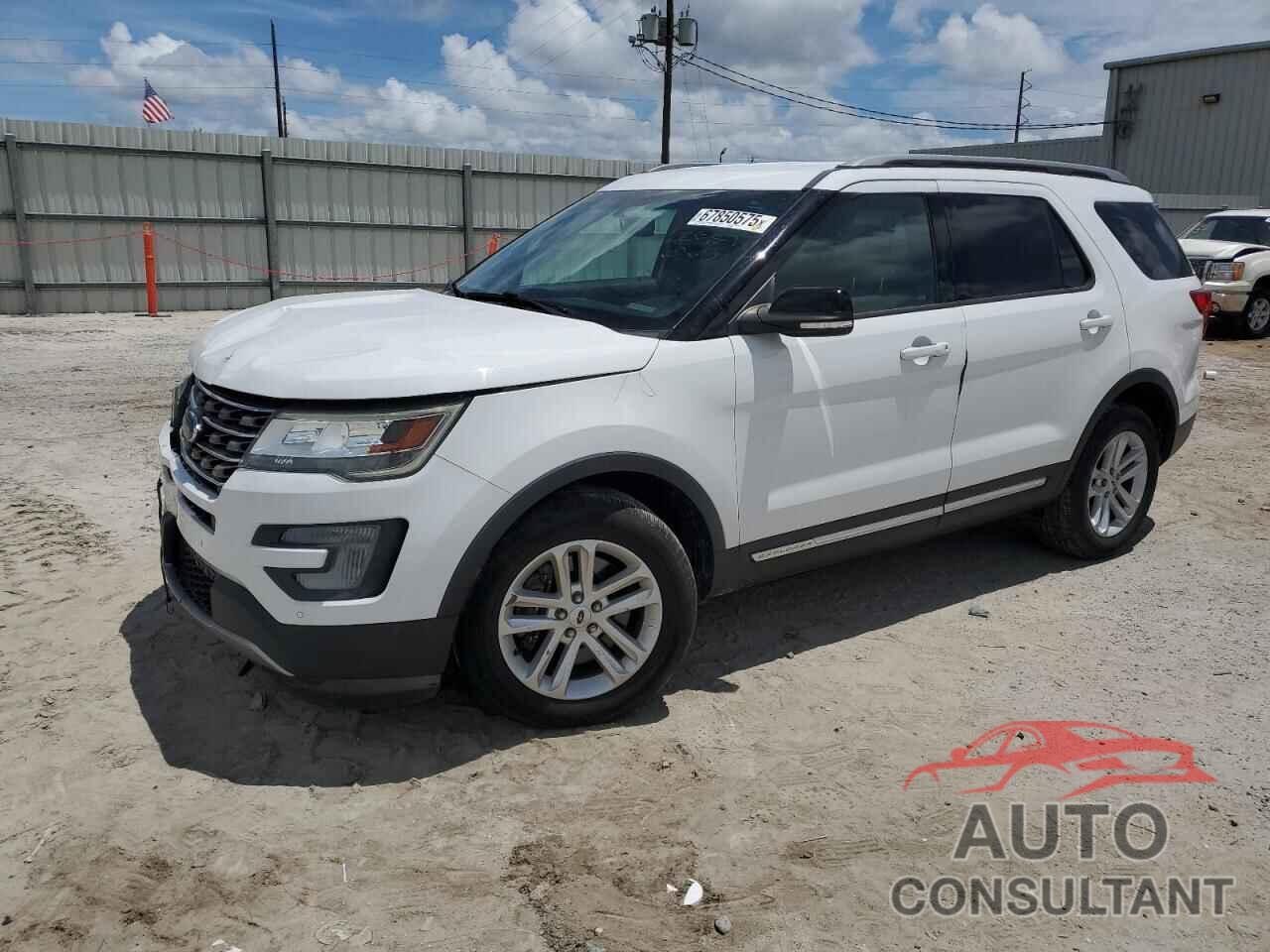 FORD EXPLORER 2017 - 1FM5K7D86HGA35536
