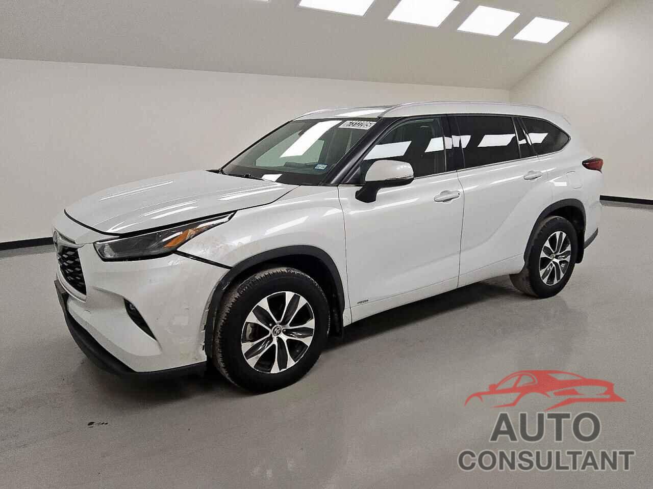 TOYOTA HIGHLANDER 2022 - 5TDGBRCH2NS543577