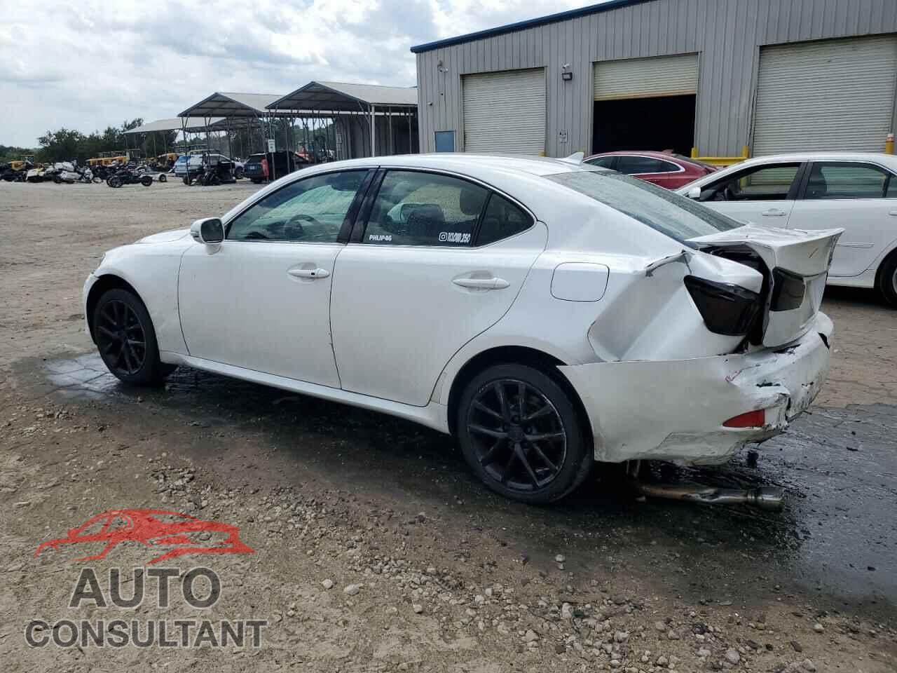 LEXUS IS 2012 - JTHCF5C27C5054827