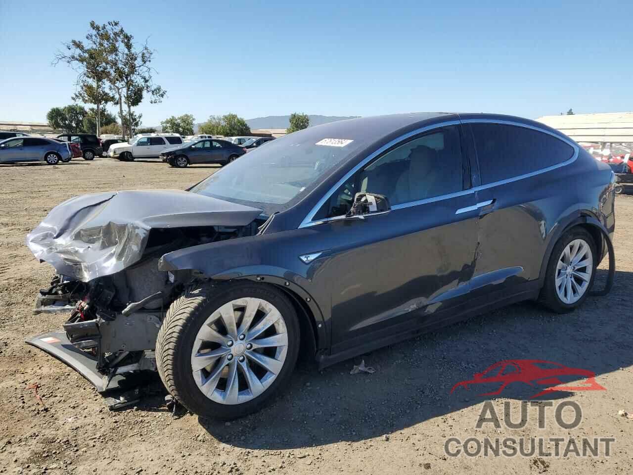 TESLA MODEL X 2016 - 5YJXCBE24GF015074