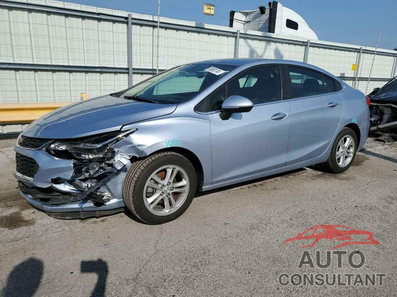 CHEVROLET CRUZE 2018 - 1G1BE5SM9J7162895