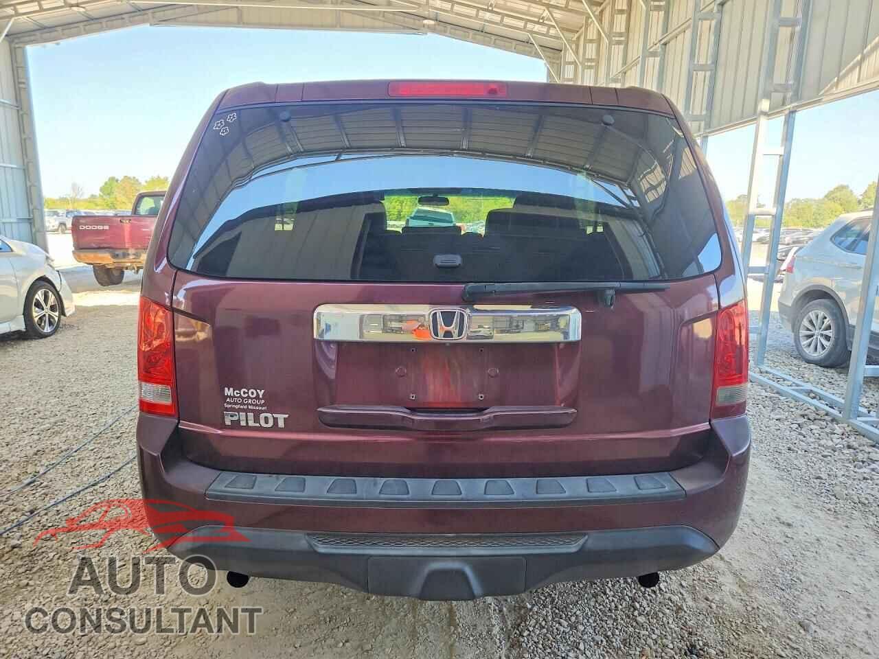 HONDA PILOT 2013 - 5FNYF3H28DB040309