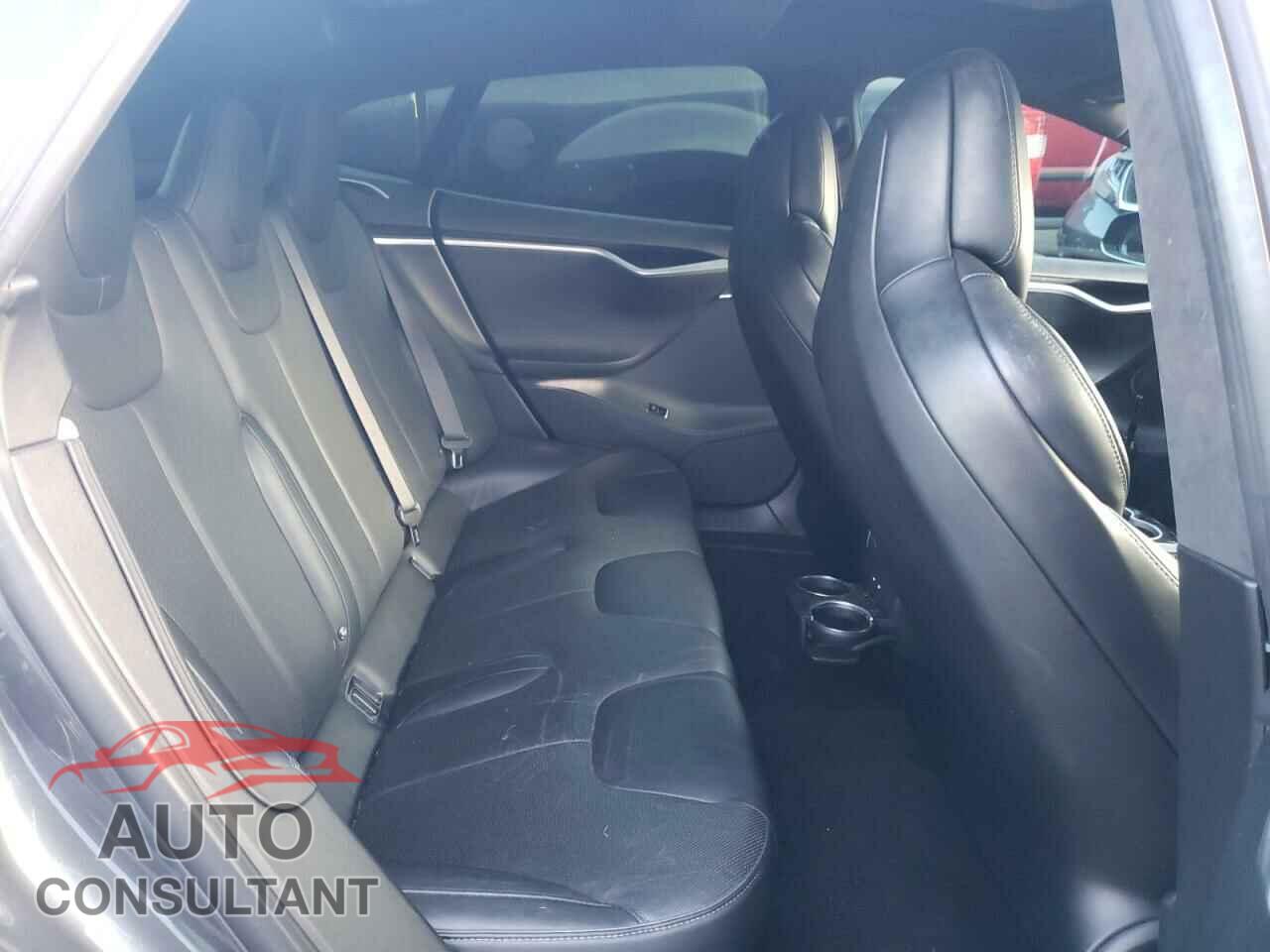TESLA MODEL S 2017 - 5YJSA1E22HF183761
