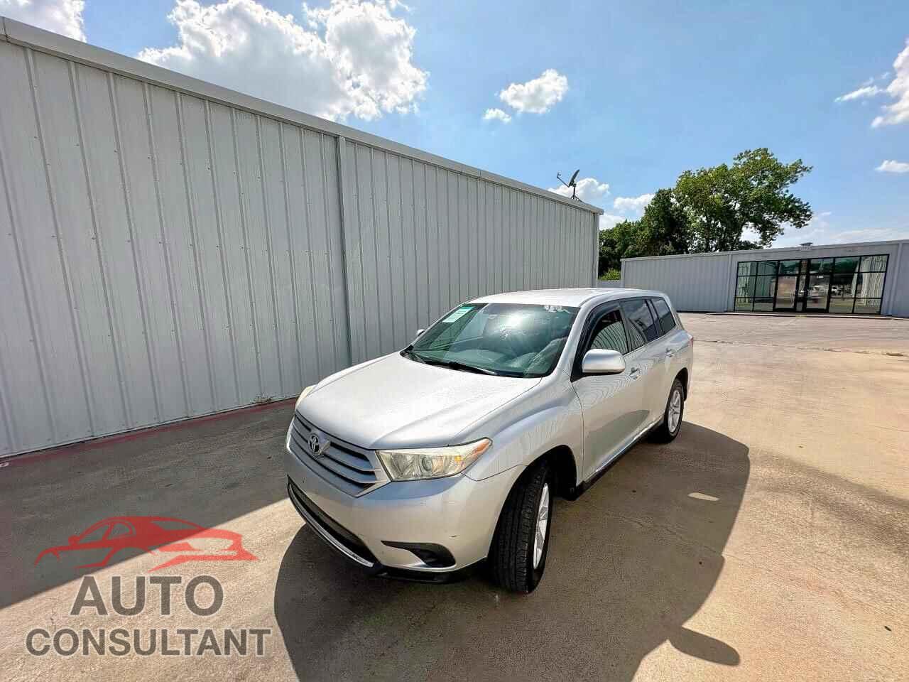 TOYOTA HIGHLANDER 2013 - 5TDZA3EH8DS035103
