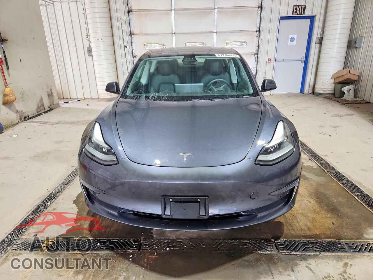TESLA MODEL 3 2021 - 5YJ3E1EA4MF062272