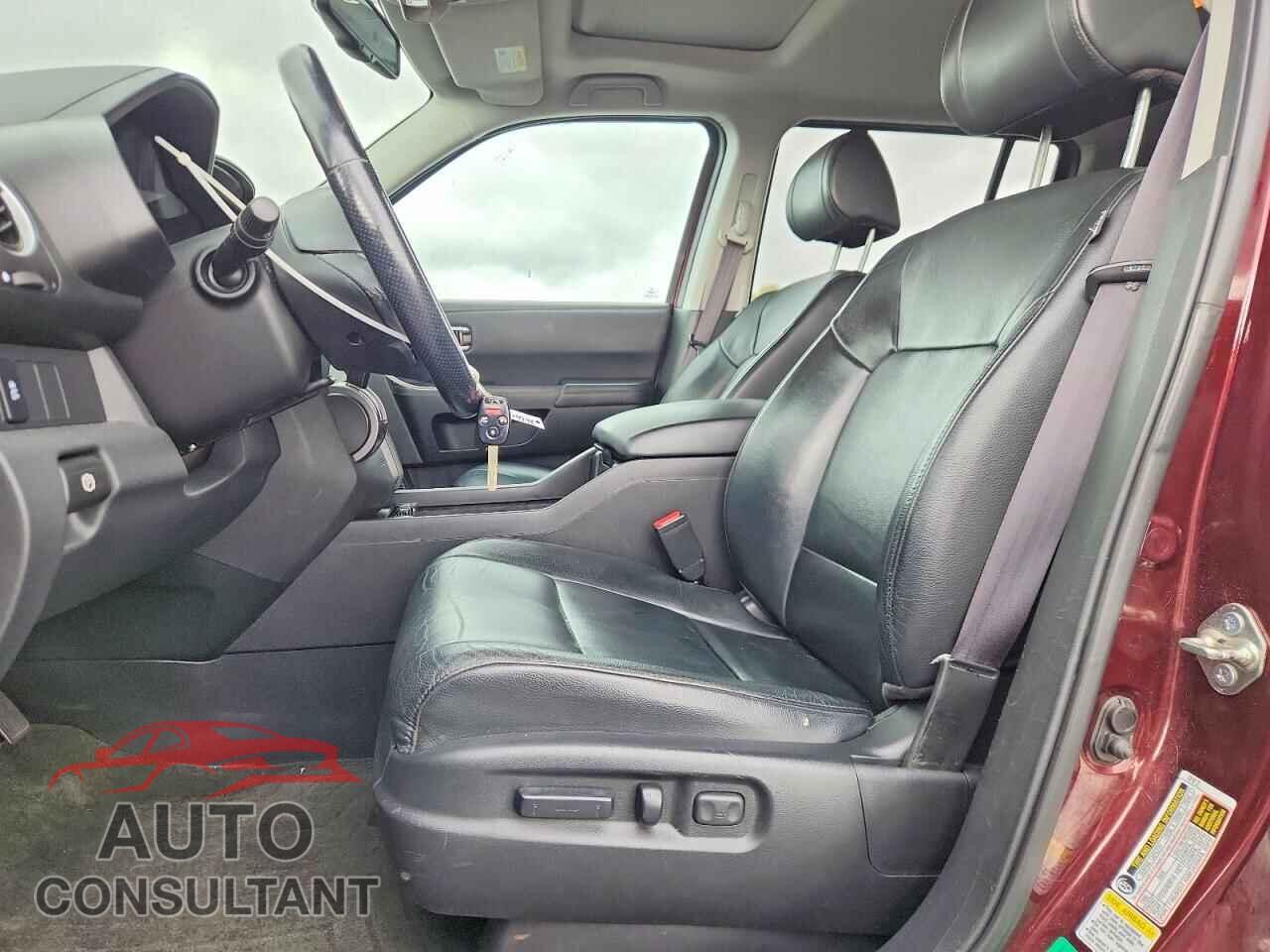 HONDA PILOT 2015 - 5FNYF4H51FB059576