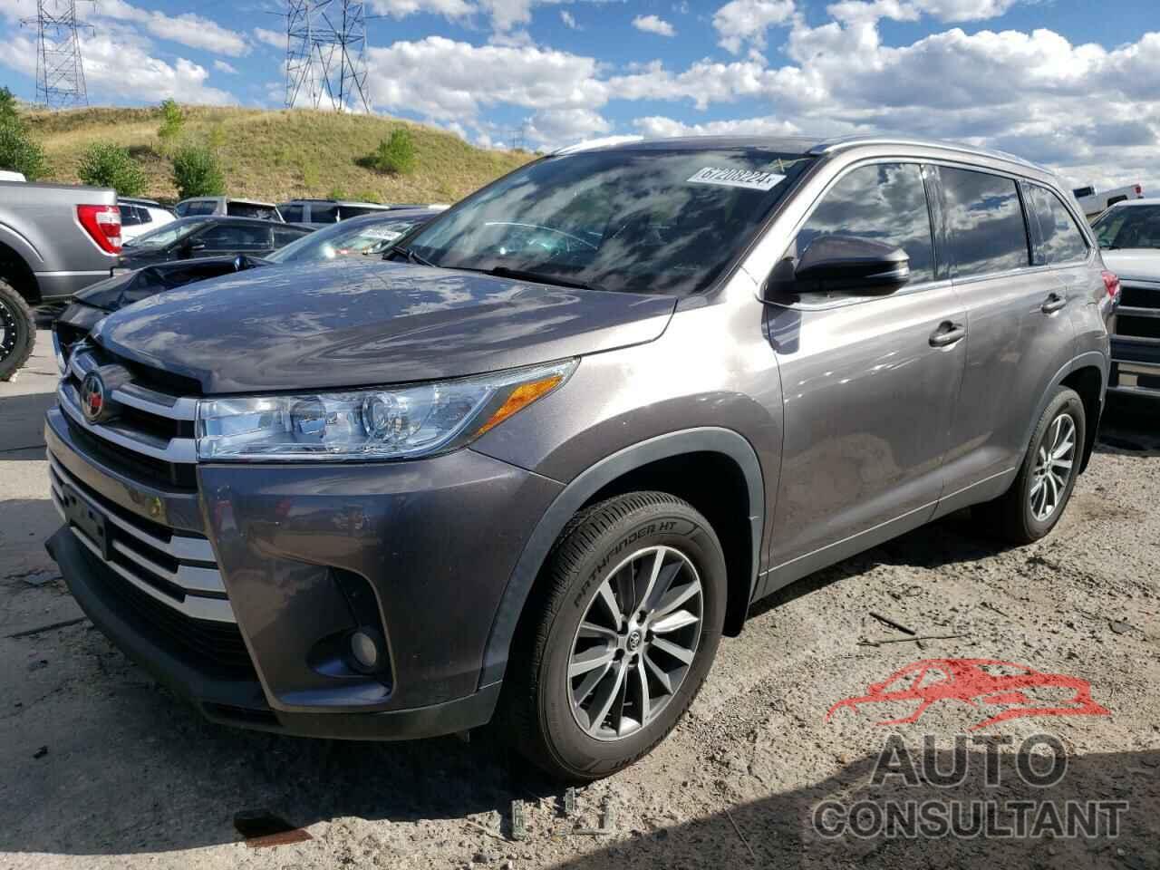 TOYOTA HIGHLANDER 2019 - 5TDJZRFH8KS622955