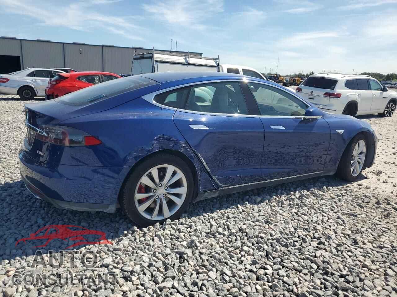 TESLA MODEL S 2016 - 5YJSA1E48GF120177