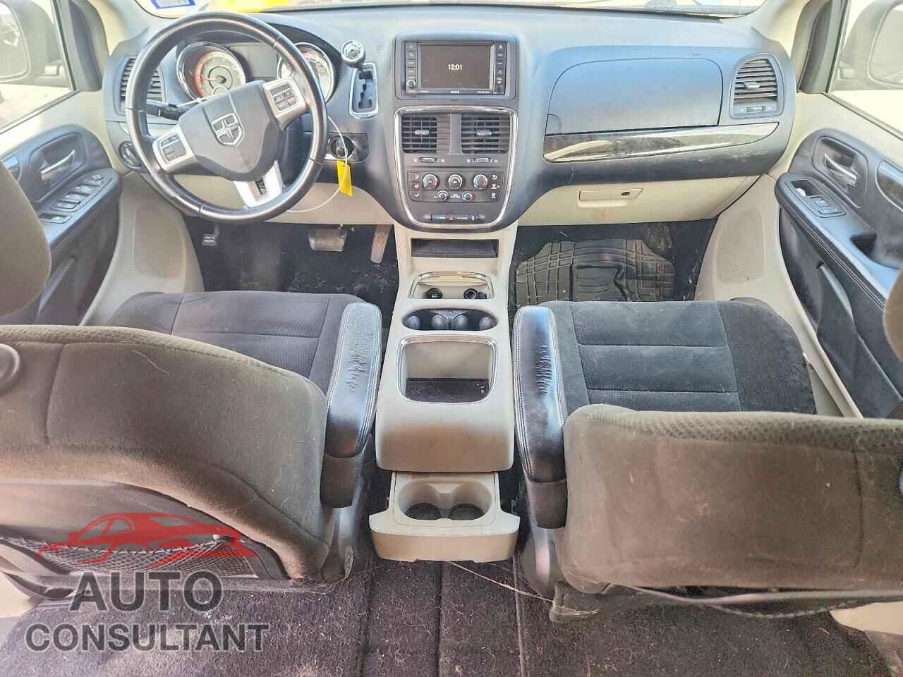 DODGE CARAVAN 2015 - 2C4RDGCG0FR750638