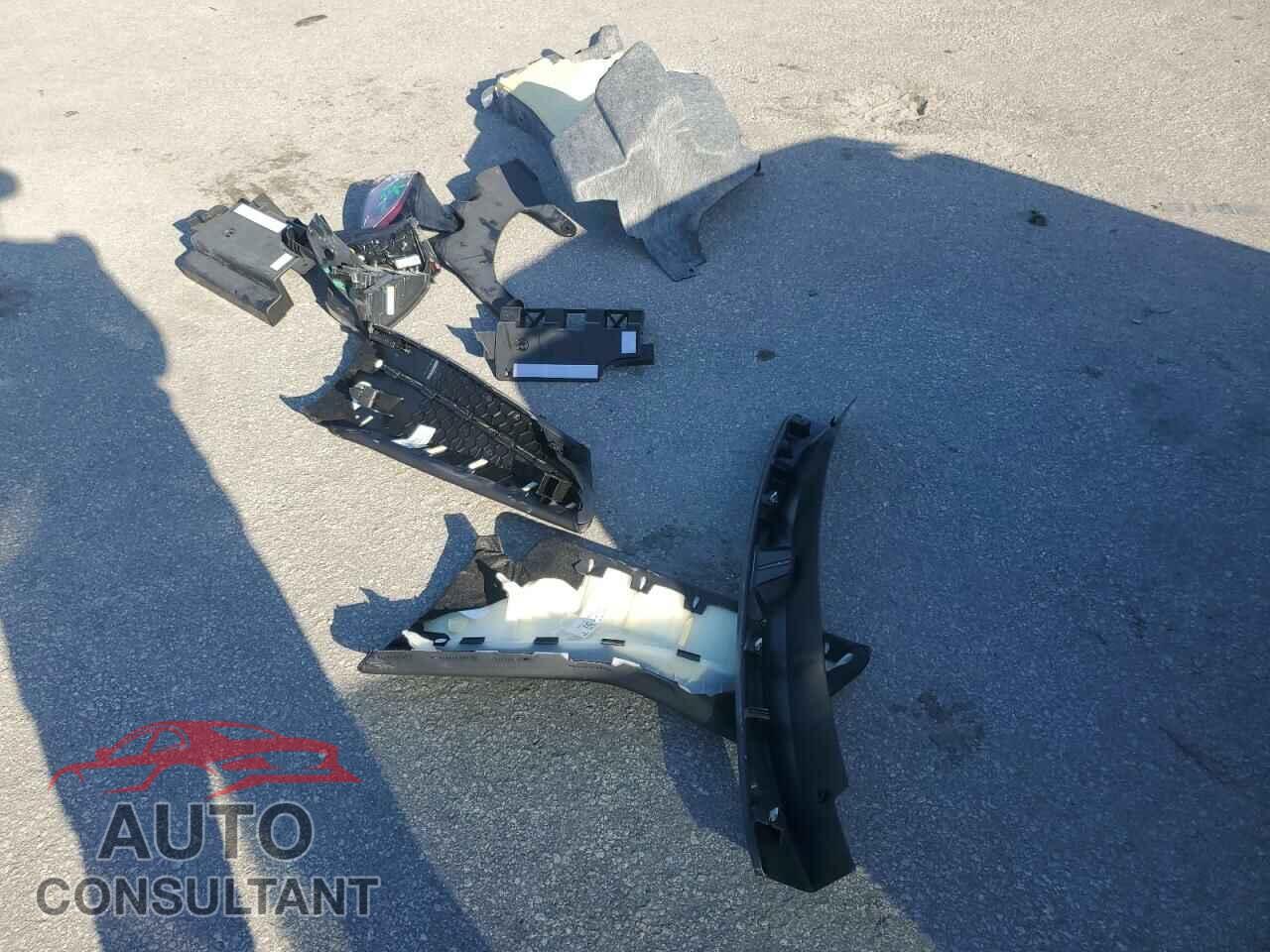 TESLA MODEL 3 2023 - 5YJ3E1EA3PF688884