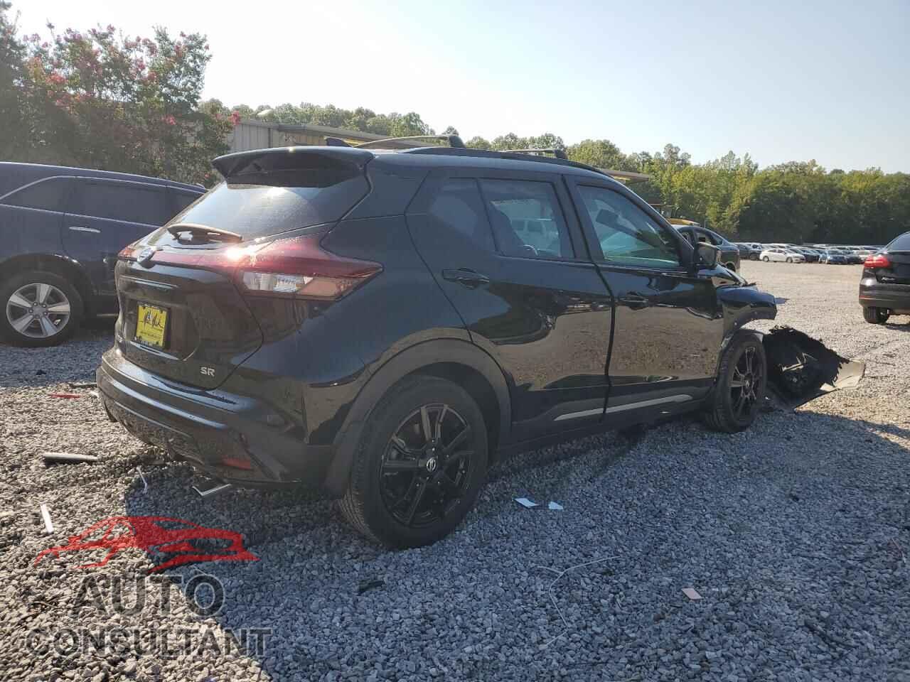 NISSAN KICKS 2021 - 3N1CP5DV3ML548520