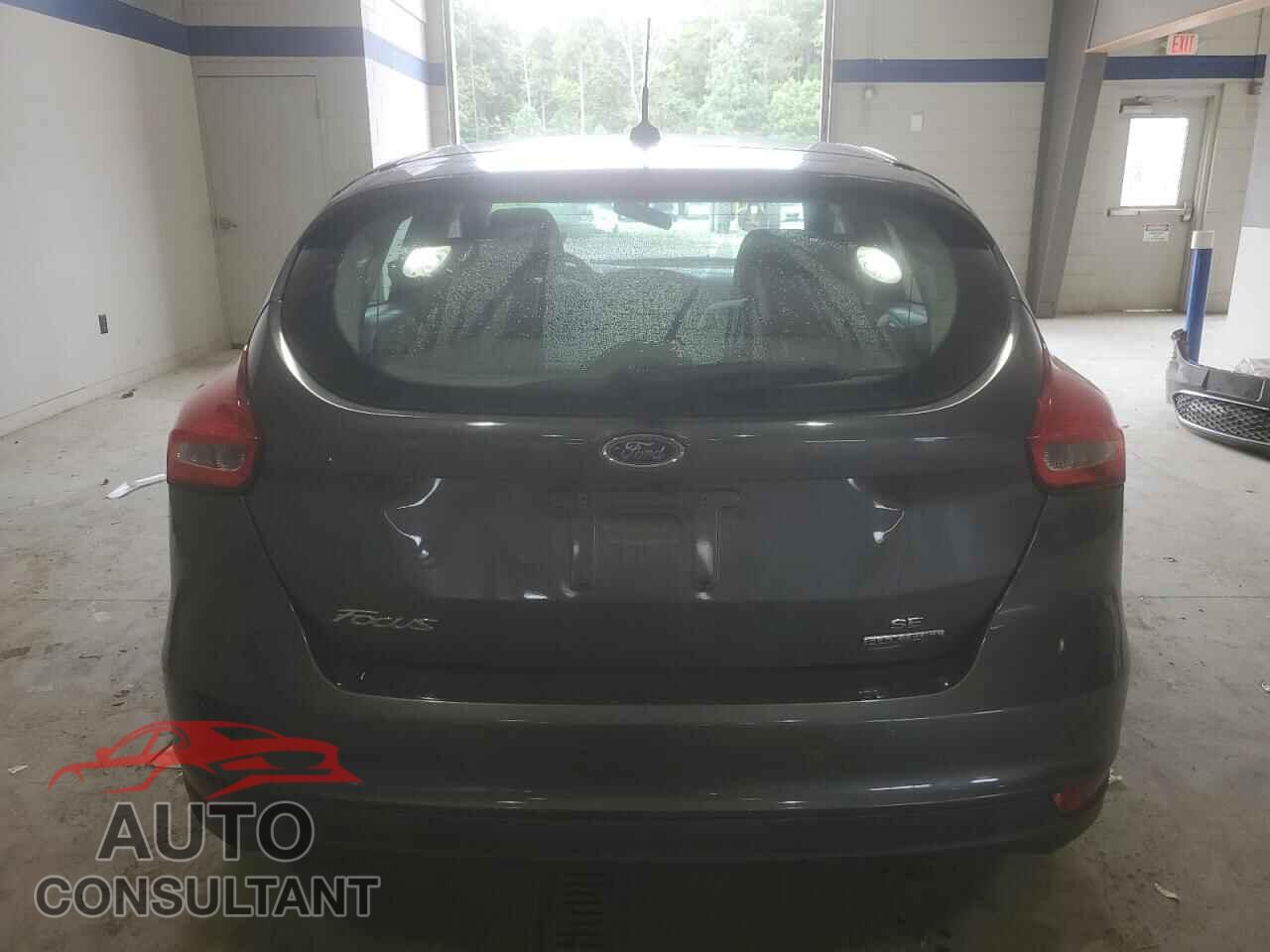FORD FOCUS 2016 - 1FADP3K27GL288143