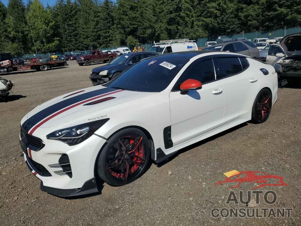 KIA STINGER 2019 - KNAE55LC5K6053770