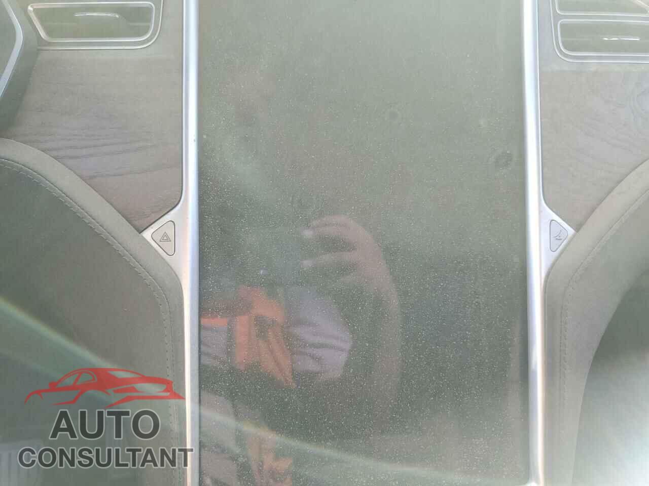 TESLA MODEL X 2016 - 5YJXCBE21GF003481