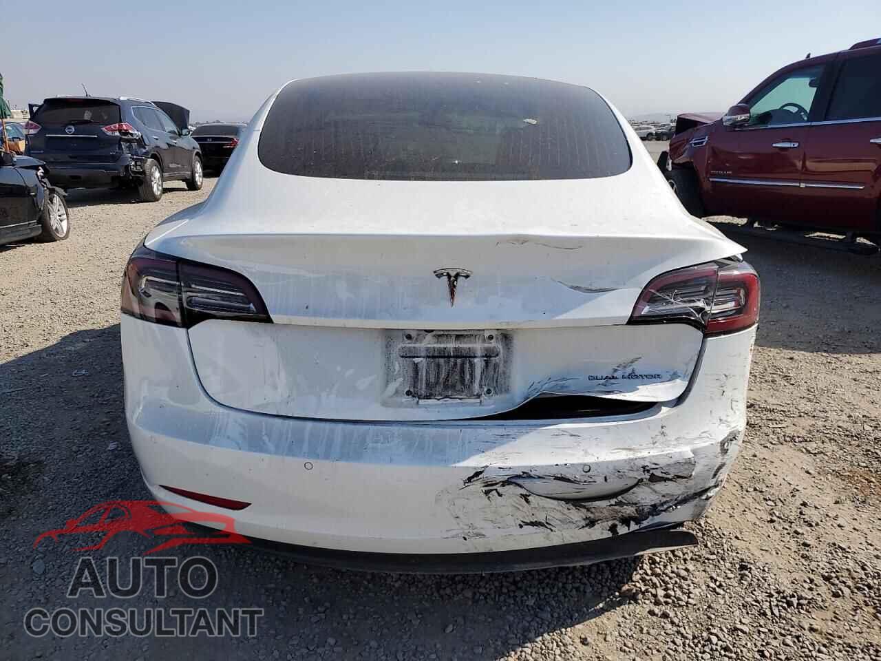 TESLA MODEL 3 2018 - 5YJ3E1EB2JF092312