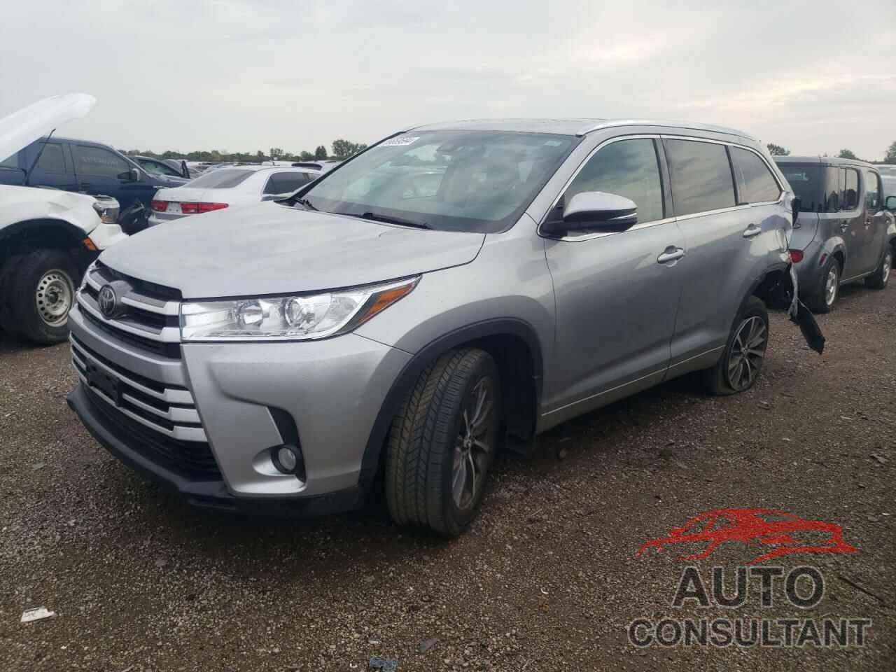 TOYOTA HIGHLANDER 2017 - 5TDJZRFH8HS383884