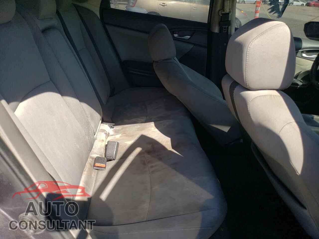 HONDA CIVIC 2017 - 19XFC2F74HE215062