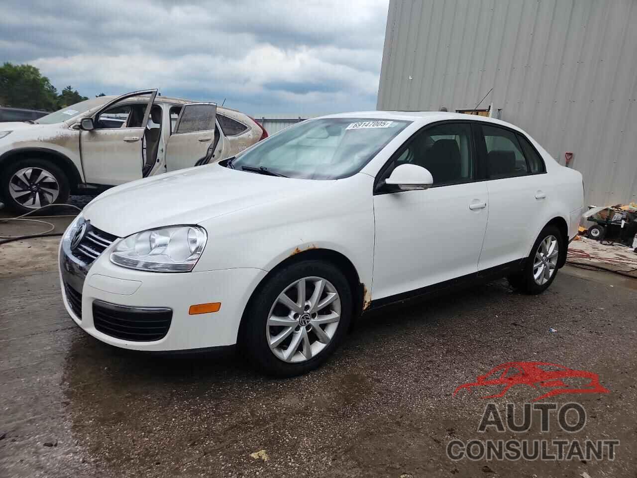VOLKSWAGEN JETTA 2010 - 3VWRX7AJ6AM166022