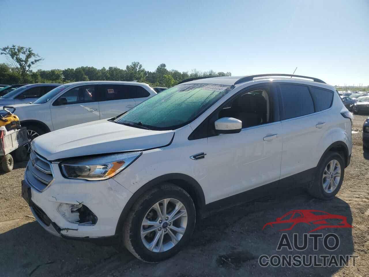 FORD ESCAPE 2018 - 1FMCU0GD4JUC61261