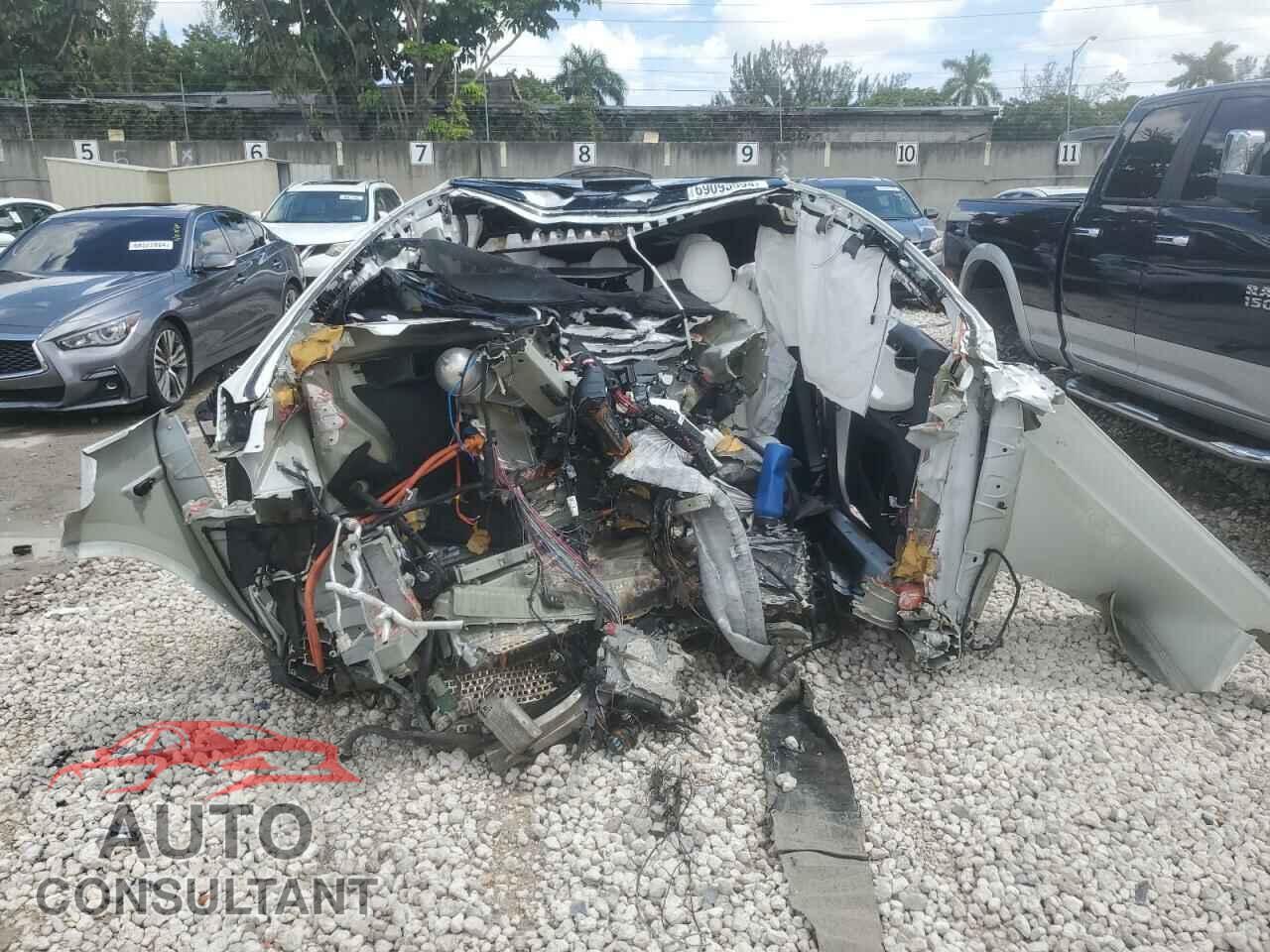 TESLA MODEL X 2017 - 5YJXCAE21HF078564