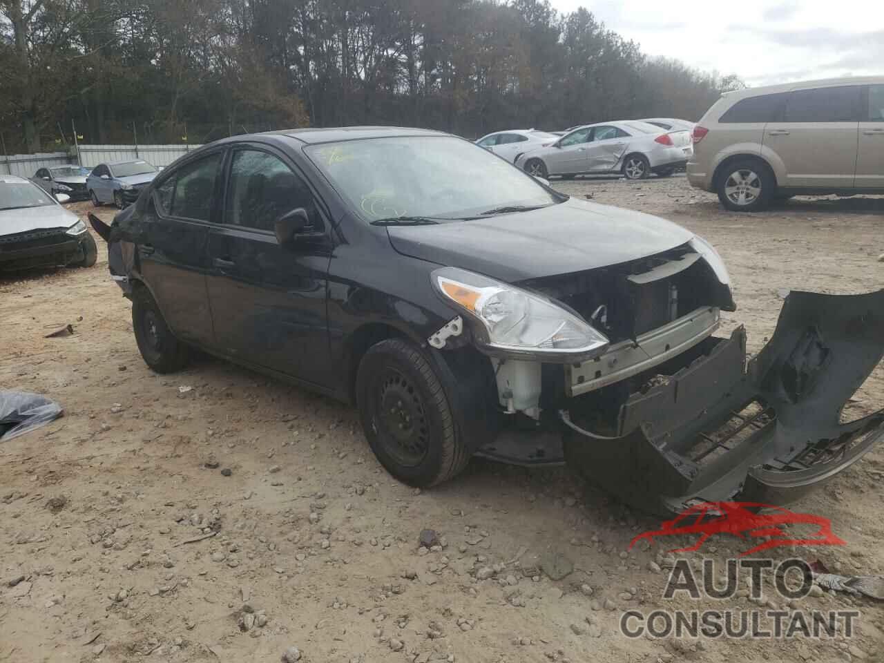 NISSAN VERSA 2019 - 3N1CN7AP8KL823402