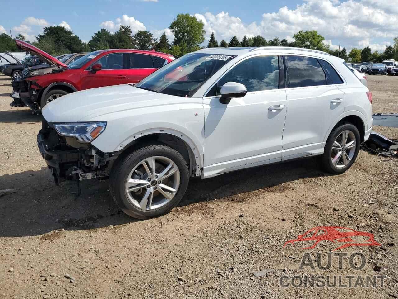 AUDI Q3 2024 - WA1EECF35R1027707