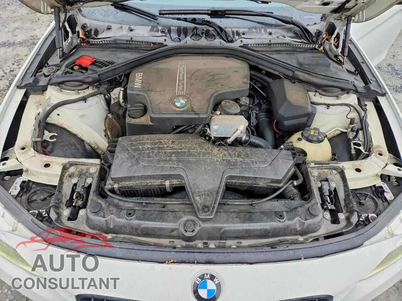 BMW 3 SERIES 2016 - WBA8E5G56GNU19533