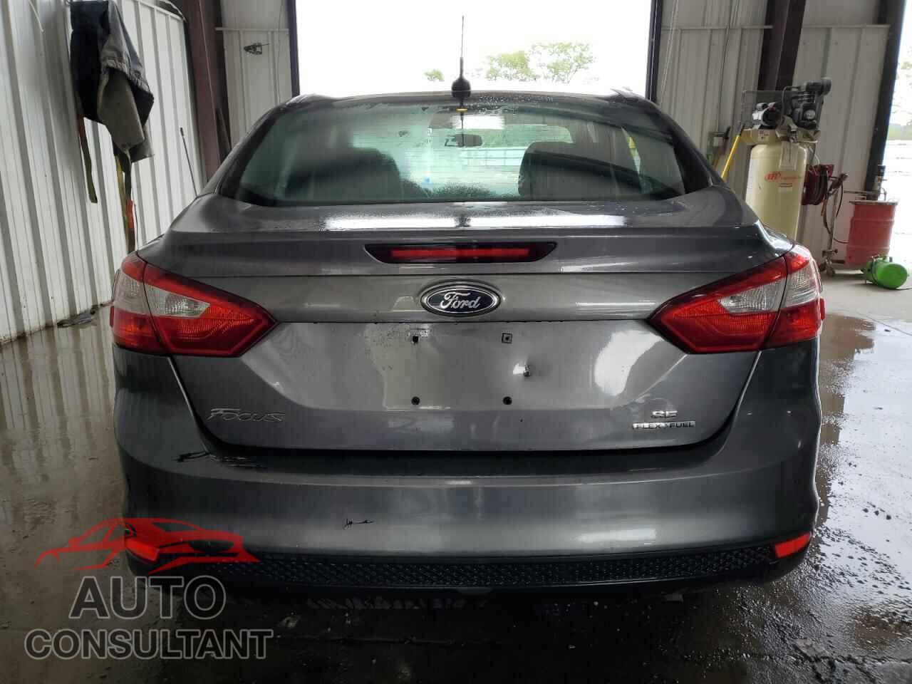 FORD FOCUS 2013 - 1FADP3F29DL283208