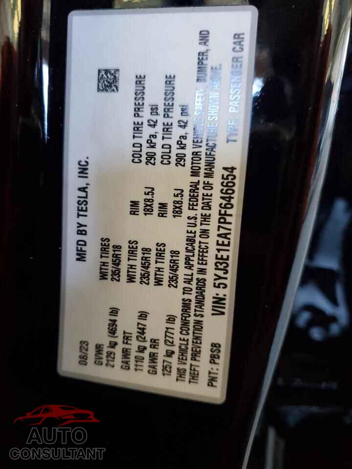 TESLA MODEL 3 2023 - 5YJ3E1EA7PF646654