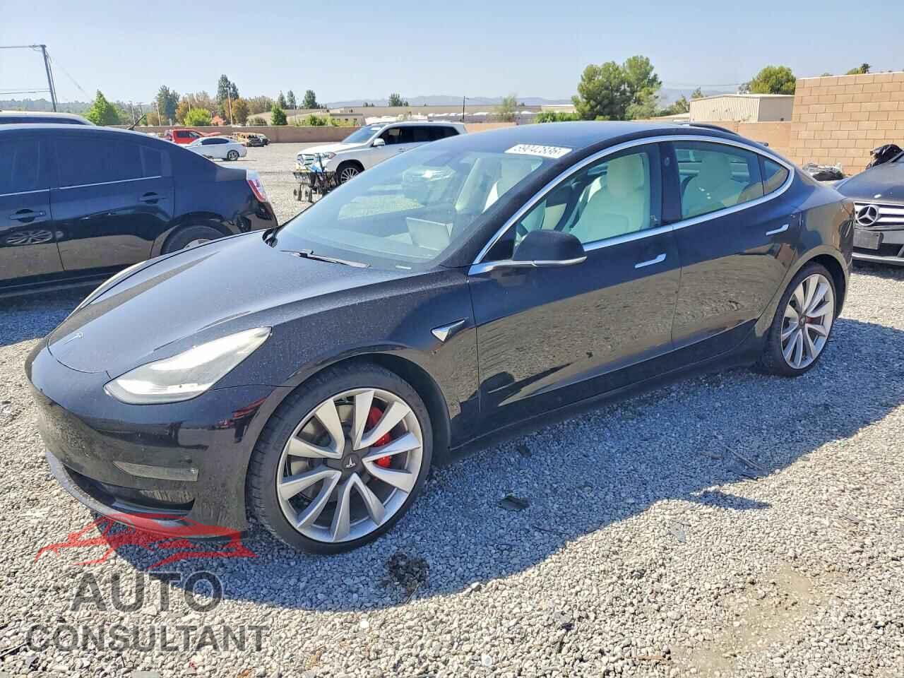 TESLA MODEL 3 2019 - 5YJ3E1EB5KF238347