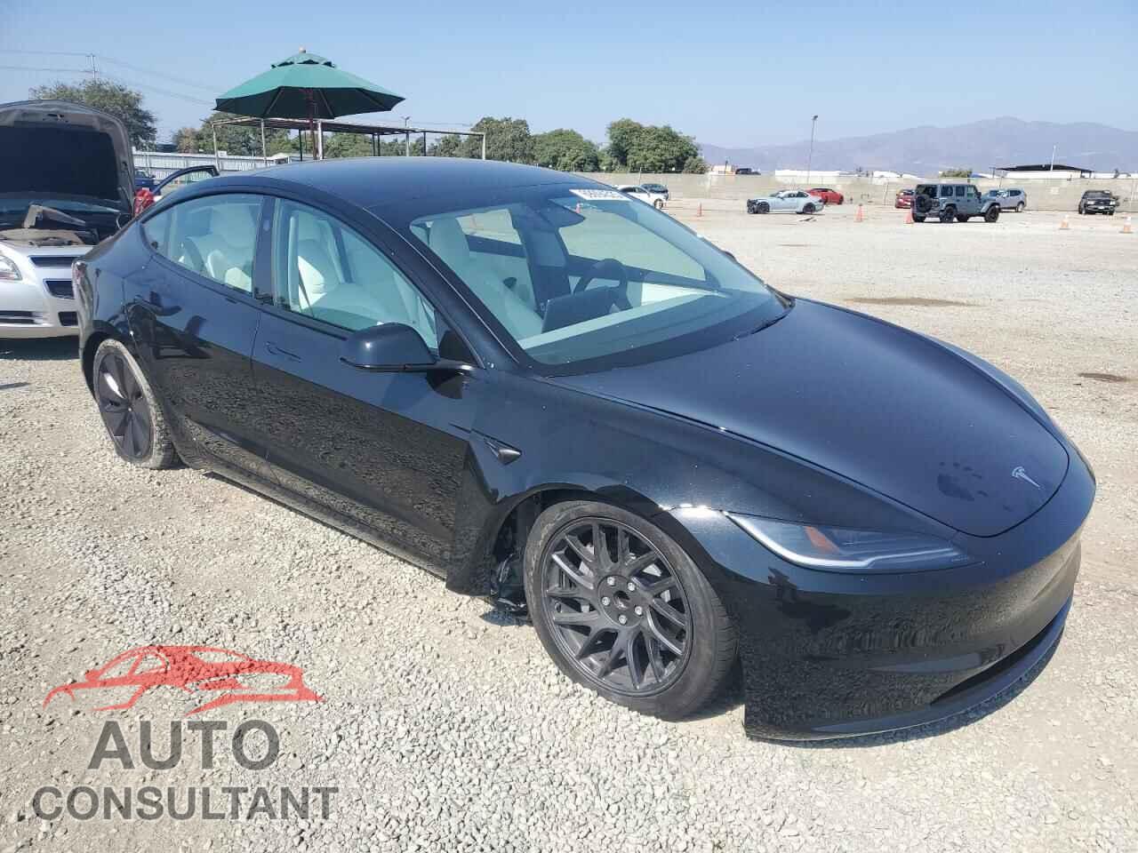 TESLA MODEL 3 2025 - 5YJ3E1EA6SF046653