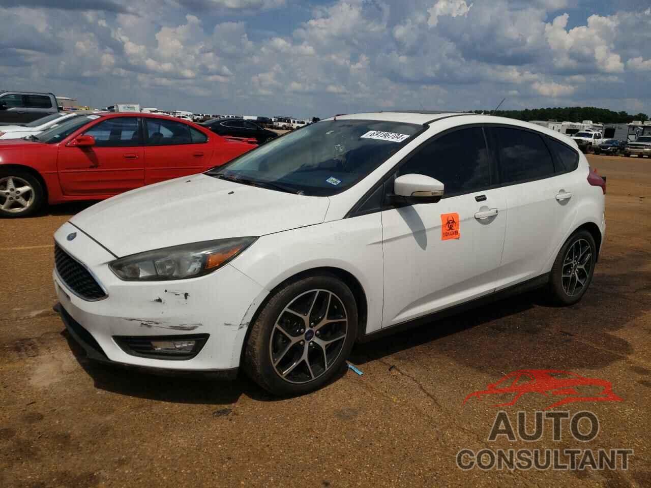 FORD FOCUS 2017 - 1FADP3M20HL229742