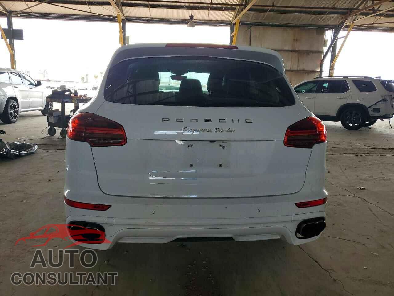 PORSCHE CAYENNE 2017 - WP1AC2A20HLA92436