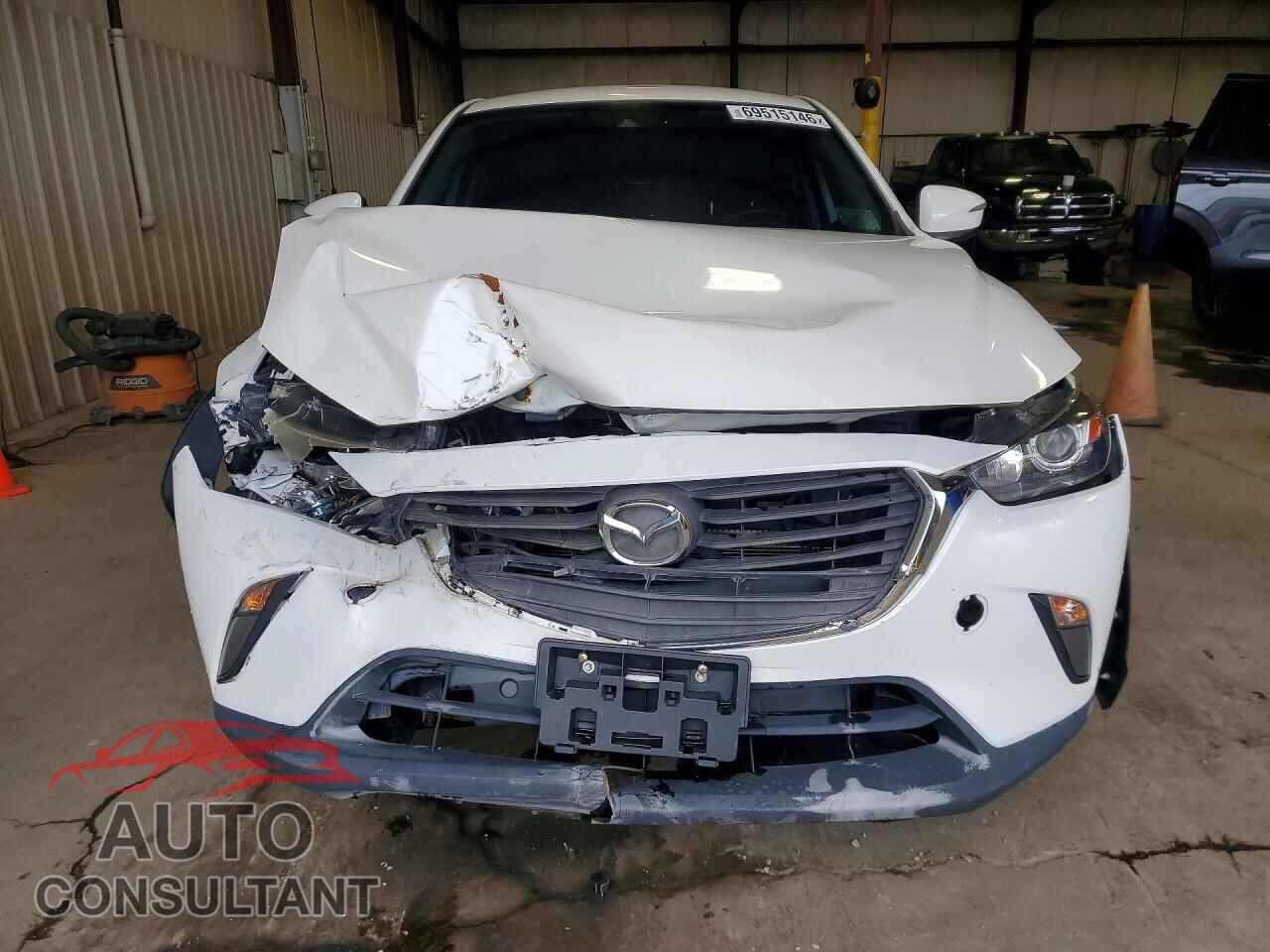 MAZDA CX-3 2018 - JM1DKFC72J0330778