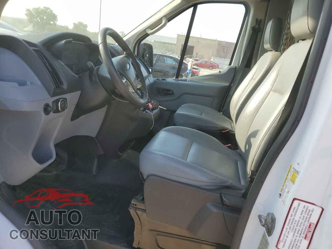 FORD TRANSIT 2018 - 1FTYE1CM6JKB40228