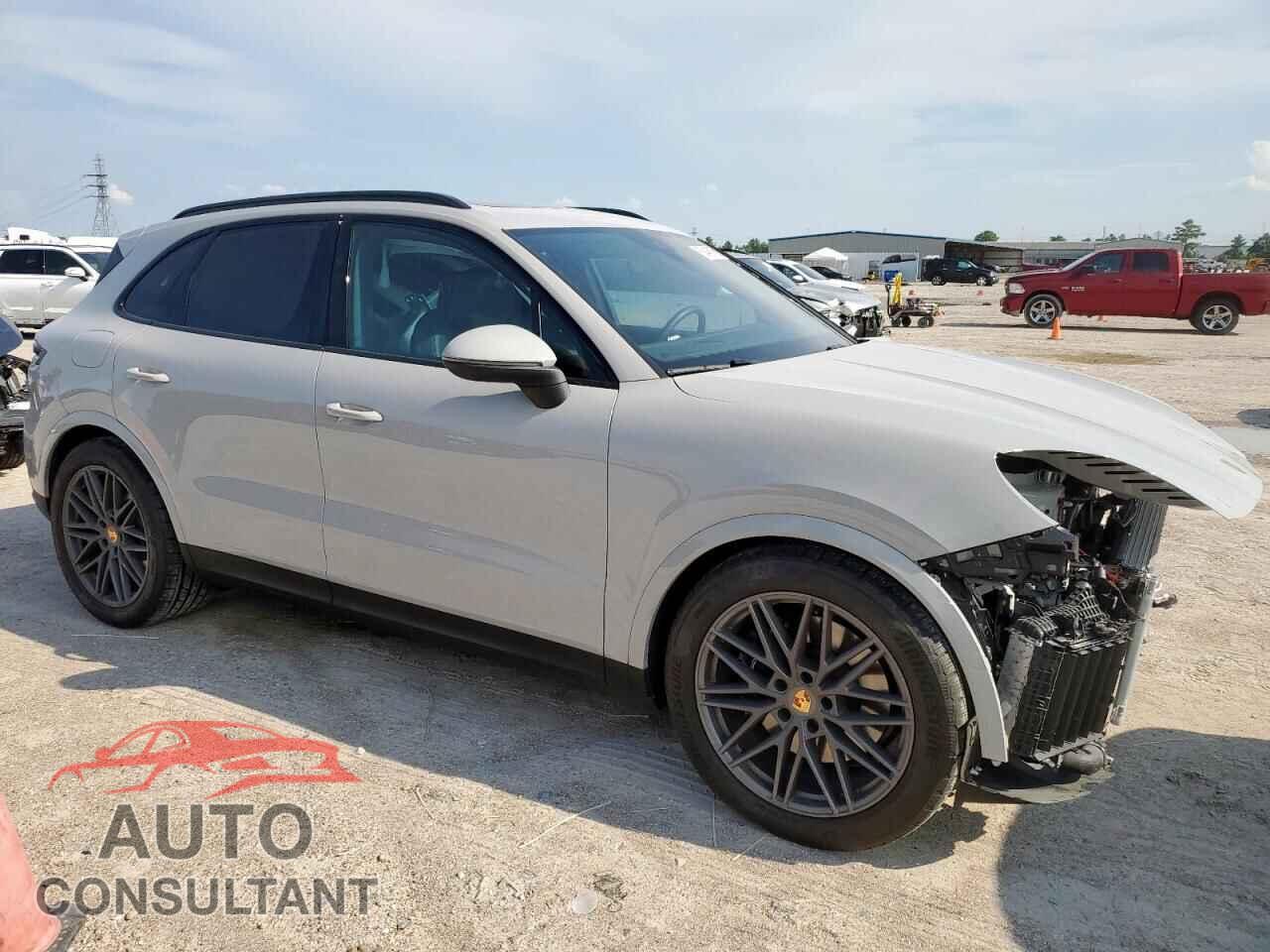 PORSCHE CAYENNE 2024 - WP1AA2AY9RDA12427