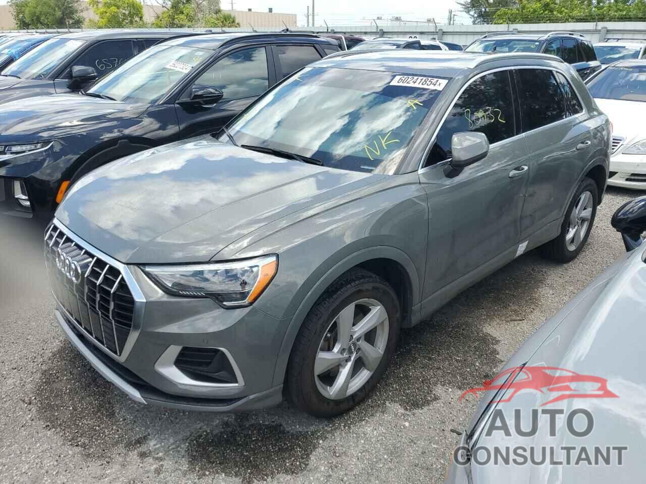 AUDI Q3 2020 - WA1AECF38L1051845