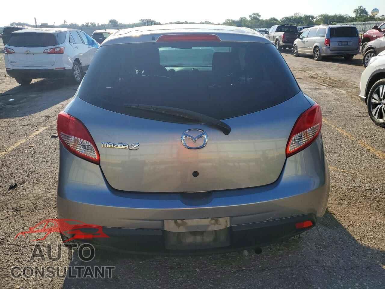 MAZDA 2 2014 - JM1DE1KY4E0184636