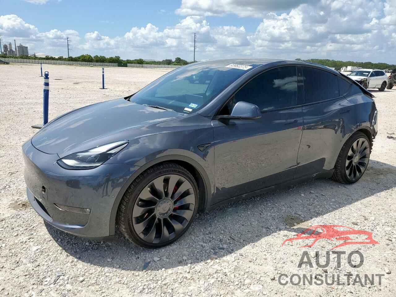 TESLA MODEL Y 2022 - 7SAYGDEF6NF444496