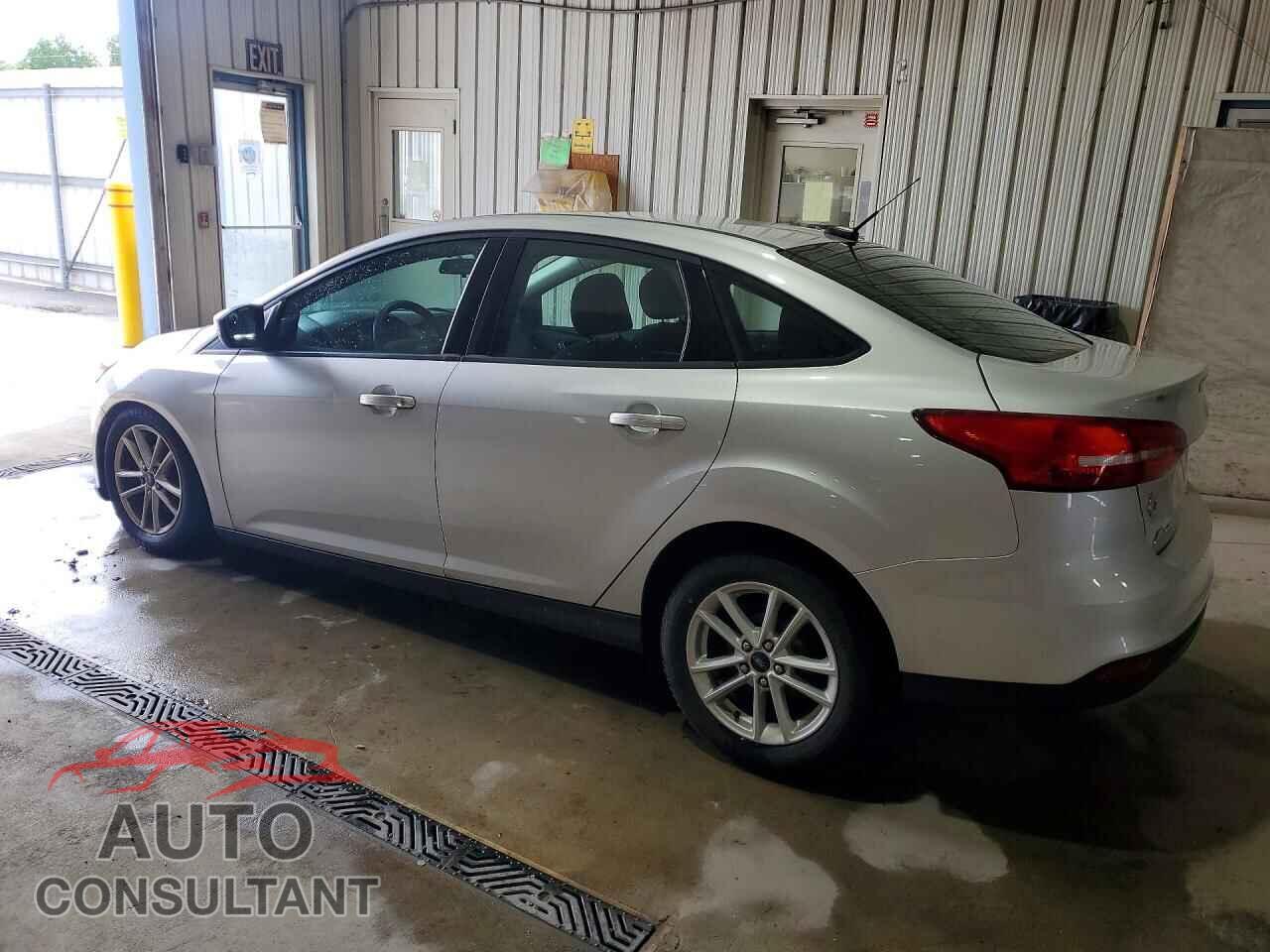 FORD FOCUS 2016 - 1FADP3F25GL270136