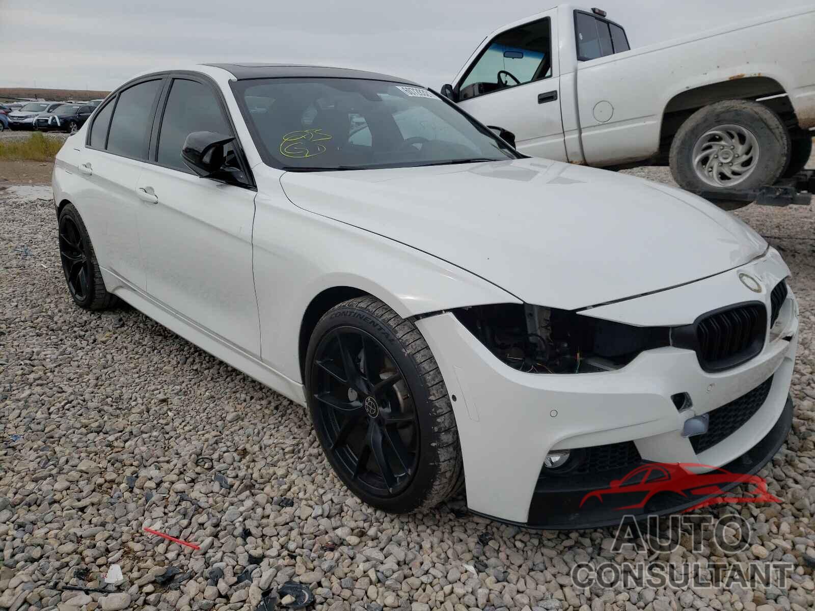 BMW 3 SERIES 2016 - WBA8B3G54GNT62987