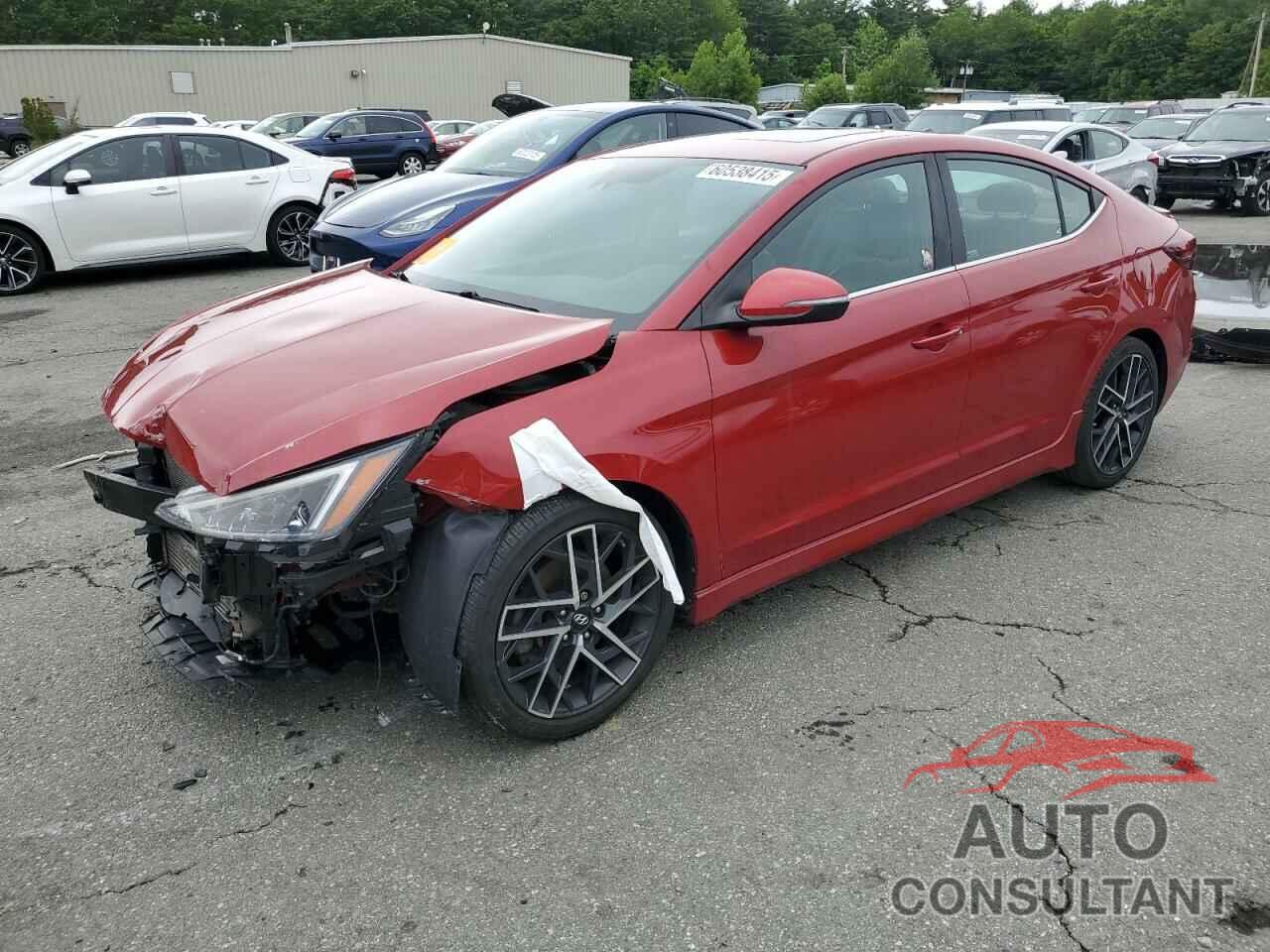 HYUNDAI ELANTRA 2019 - KMHD04LB5KU886829