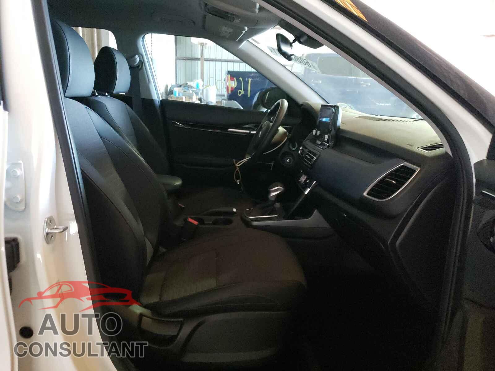 KIA SELTOS 2021 - KNDEU2AA3M7098015