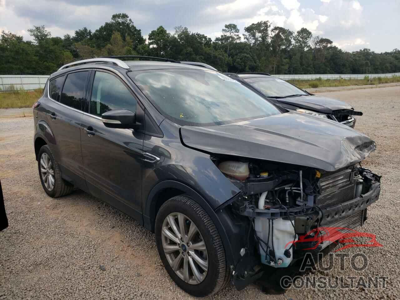 FORD ESCAPE 2017 - 1FMCU9J96HUE24026