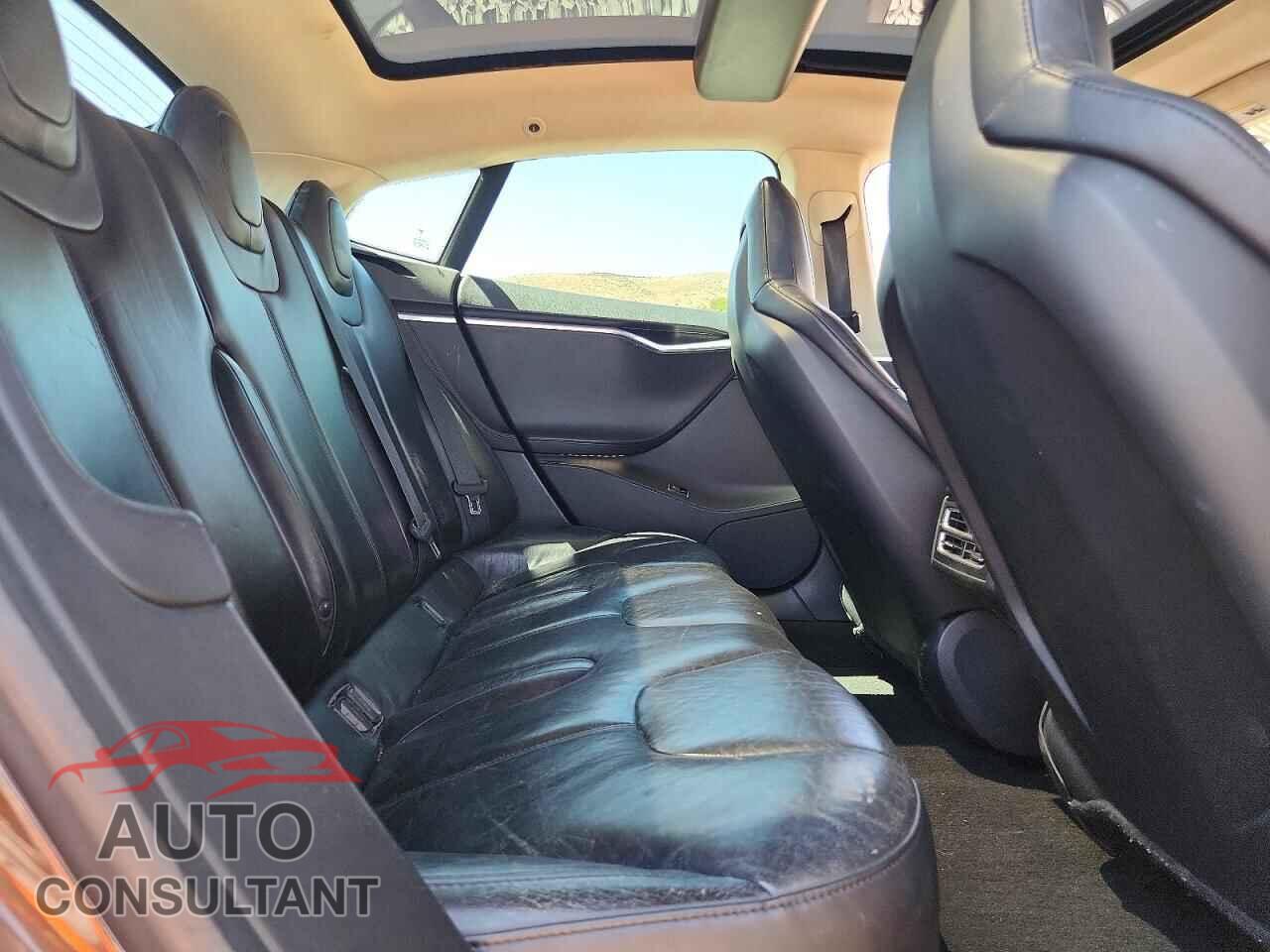 TESLA MODEL S 2014 - 5YJSA1H19EFP48618
