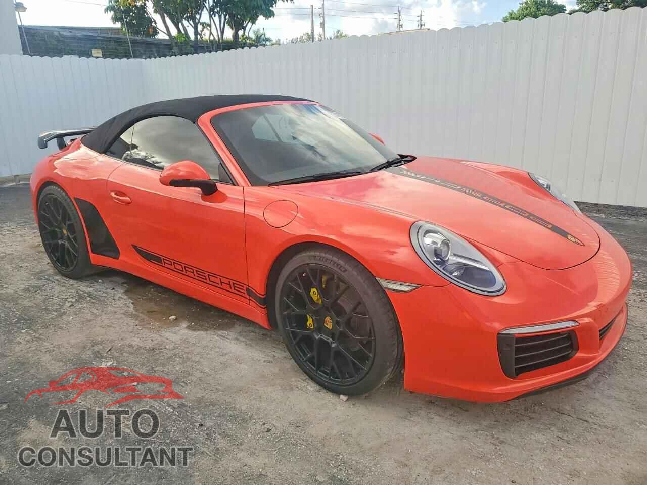 PORSCHE 911 2017 - WP0CA2A97HS142235