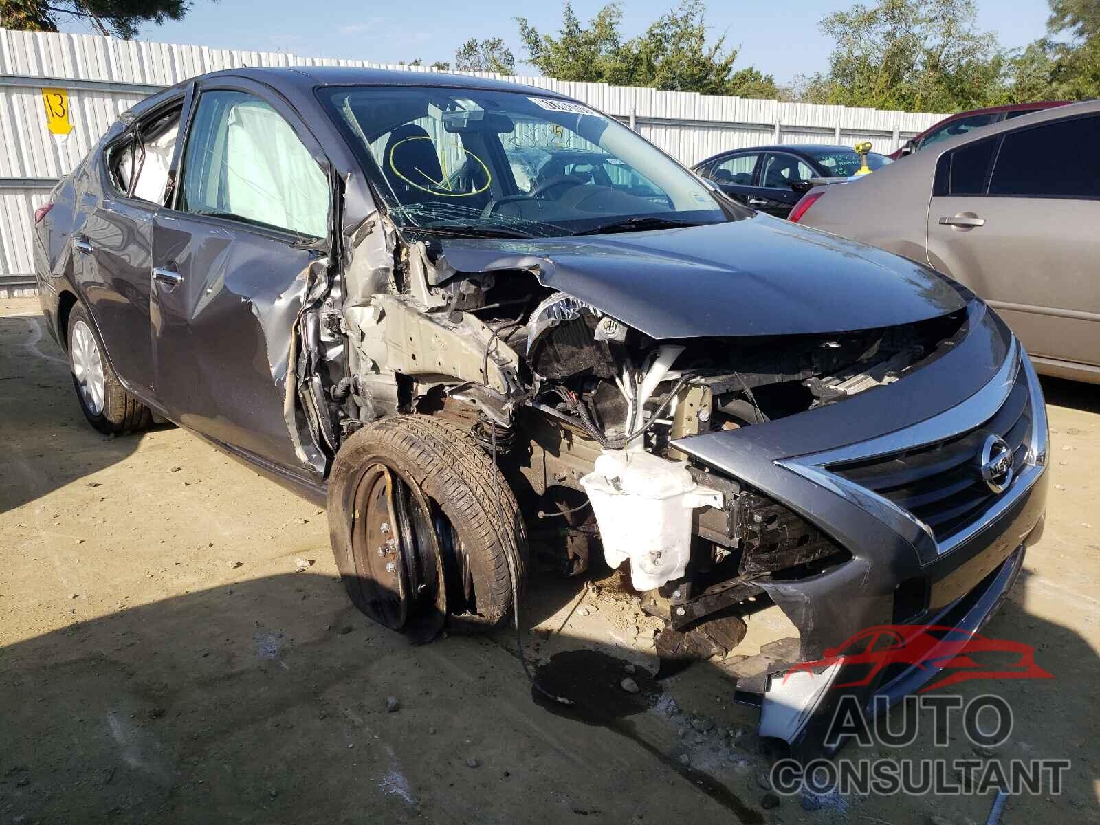 NISSAN VERSA 2019 - 3N1CN7AP4KL852170
