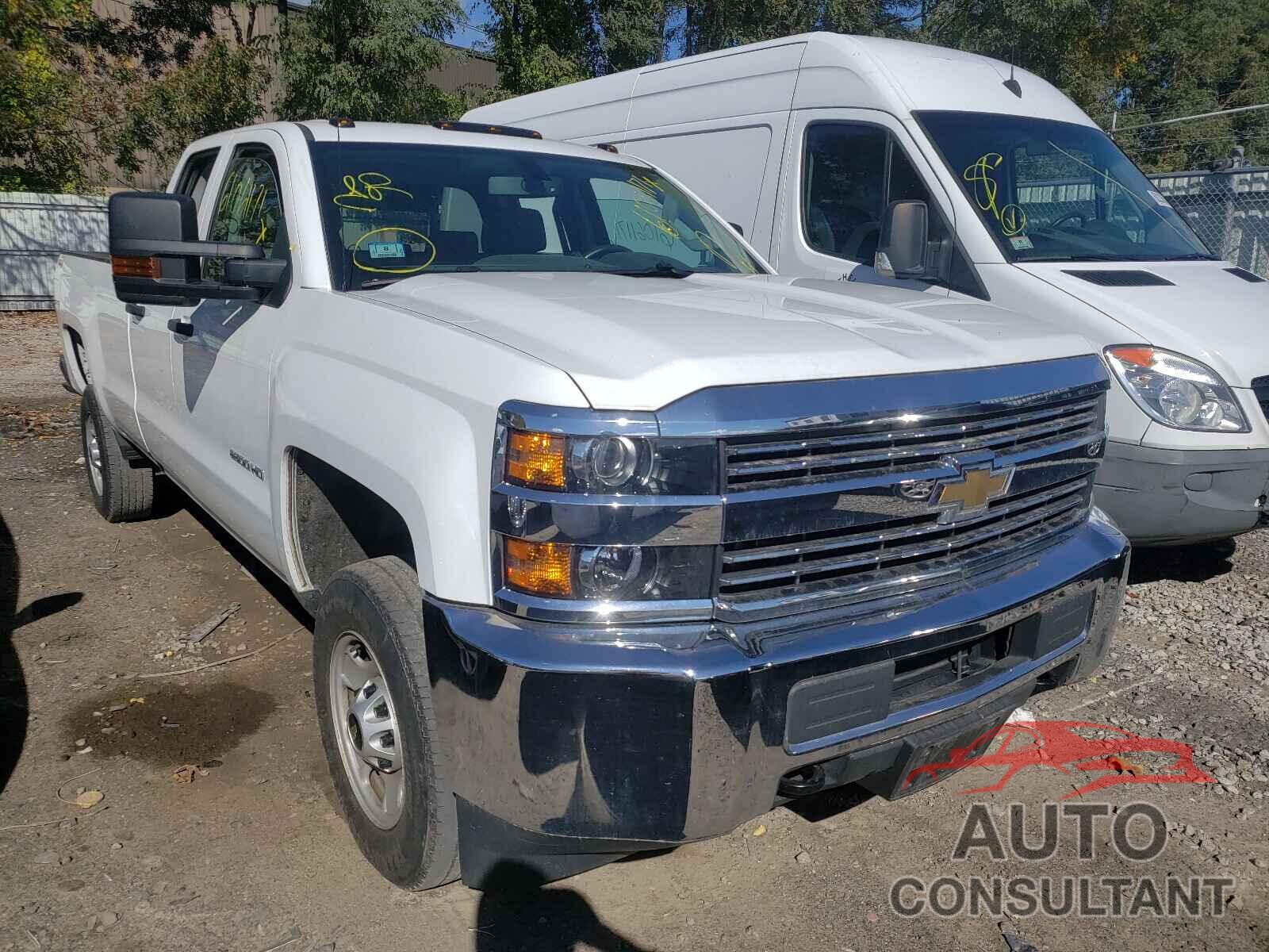 CHEVROLET SILVERADO 2018 - 1GC2KUEG9JZ221609
