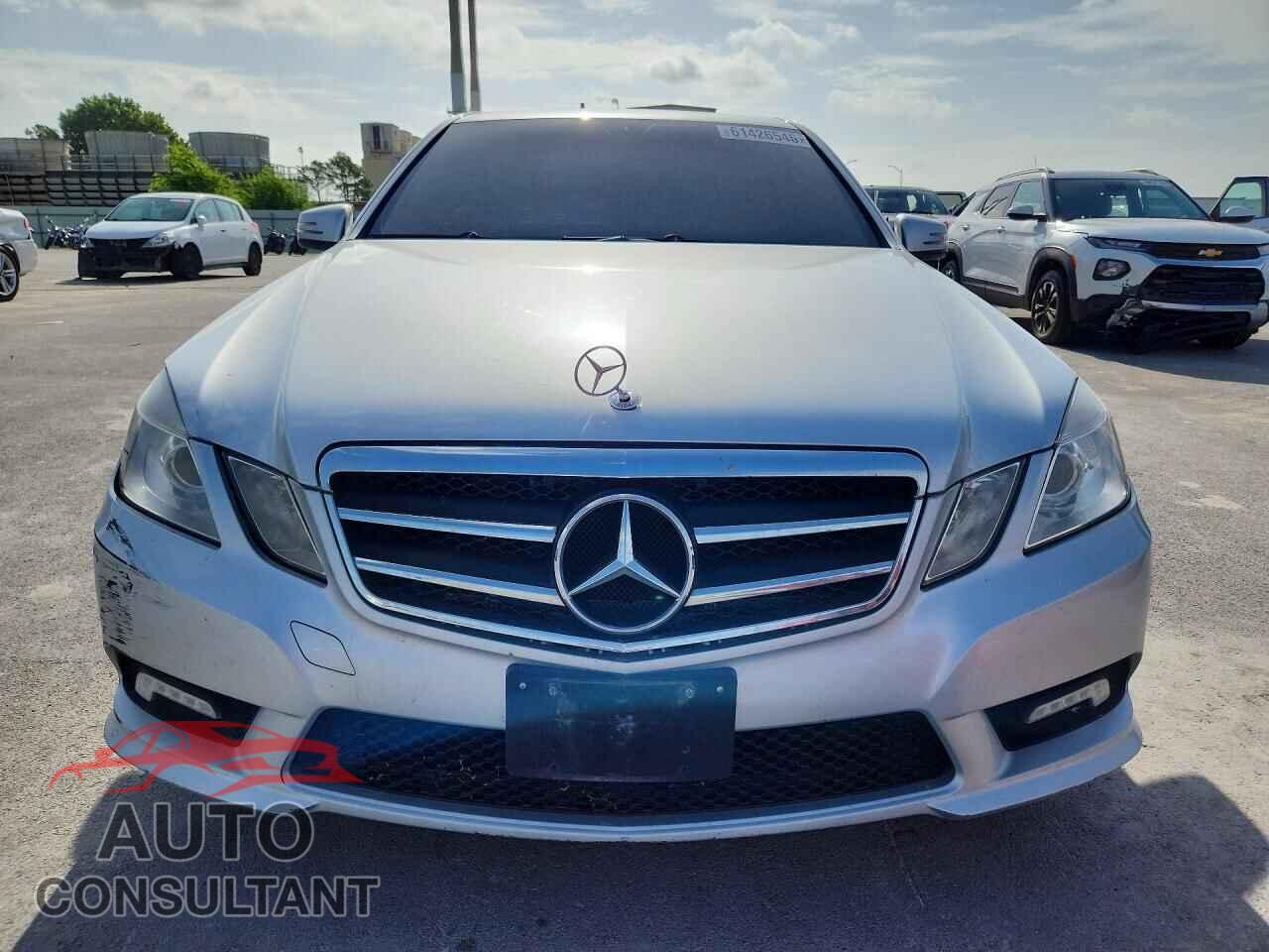 MERCEDES-BENZ E-CLASS 2011 - WDDHF8HB7BA492292