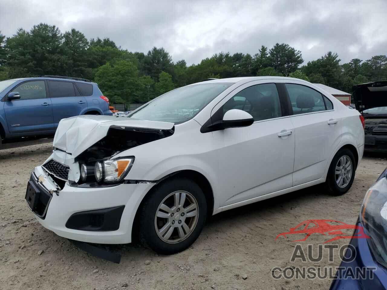 CHEVROLET SONIC 2014 - 1G1JC5SHXE4203658